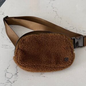 lululemon Brown Sherpa Belt Bag